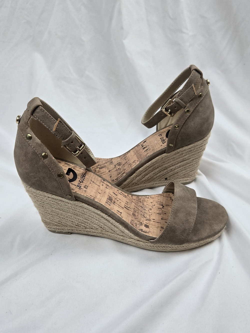 G by GUESS Taupe Suede Espadrille Wedge Sandals Ankle Strap Size 8M
